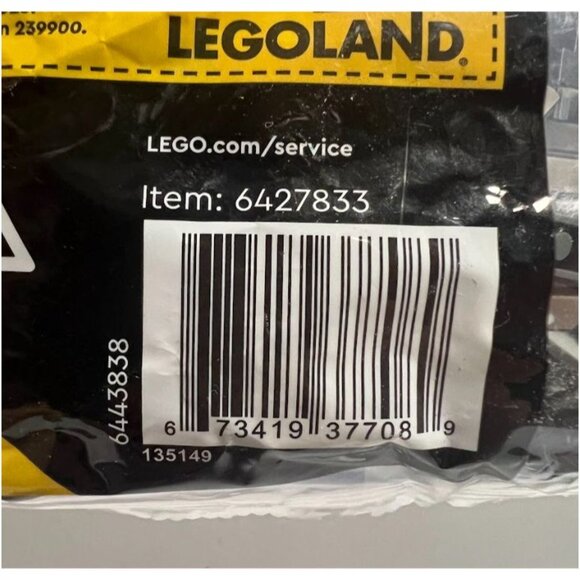 LEGO Super Heroes Batman 1992 Building Set - Picture 6 of 7